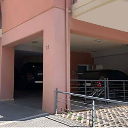 Little Emerald - Central Spot Apartments Волос Екстер'єр фото