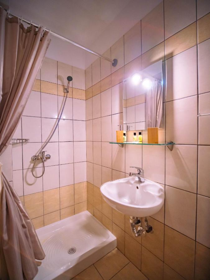 Little Emerald - Central Spot Apartments Волос Екстер'єр фото