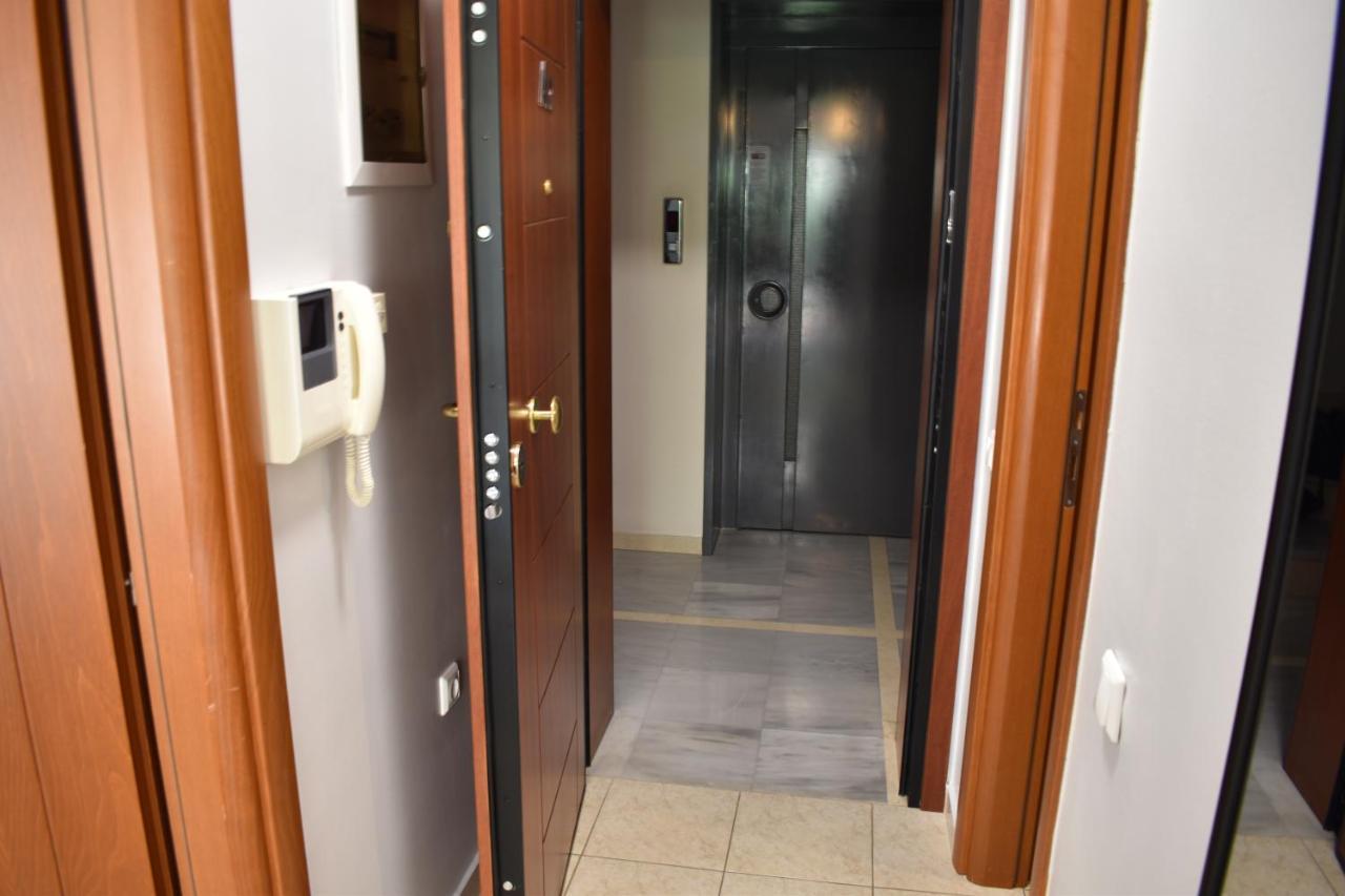 Little Emerald - Central Spot Apartments Волос Екстер'єр фото