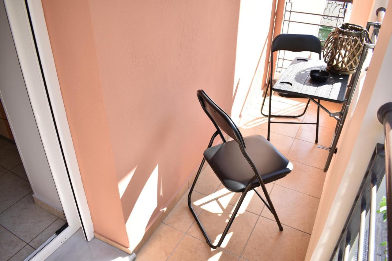 Little Emerald - Central Spot Apartments Волос Екстер'єр фото