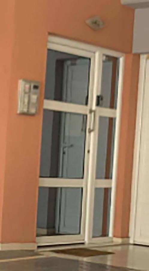 Little Emerald - Central Spot Apartments Волос Екстер'єр фото